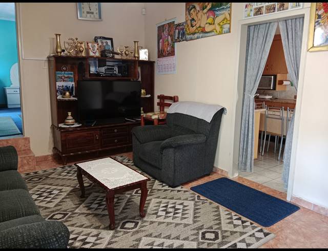 4 BEDROOM HOUSE FOR SALE IN NORTHDALE